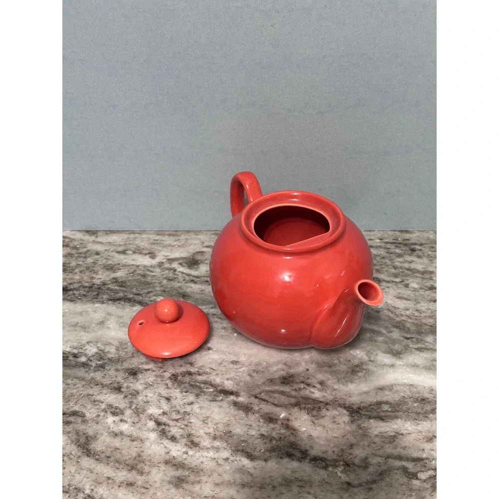 Pristine England Red Ceramic Teapot Glossy Stoneware Made‎ in England